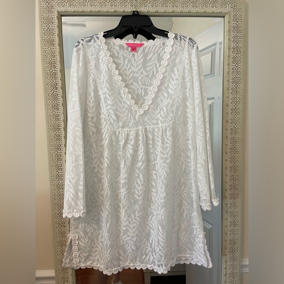 Lilly Pulitzer cover up dress - Picture 1 of 4